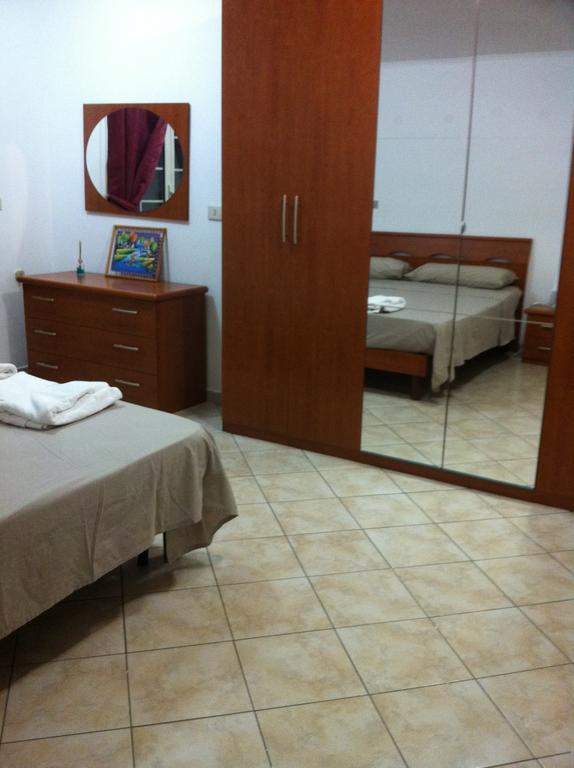 La Casa Di Anna... Apartment Olgiata ภายนอก รูปภาพ